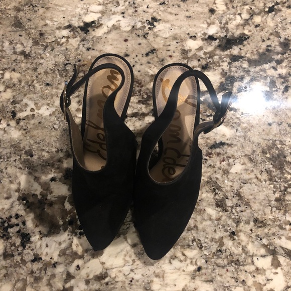 Sam Edelman Julian Suede Heel with Gold Buckle - Picture 7 of 8